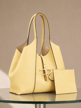 TOD’S Timeless Shopping Bag In Leather Small Italy